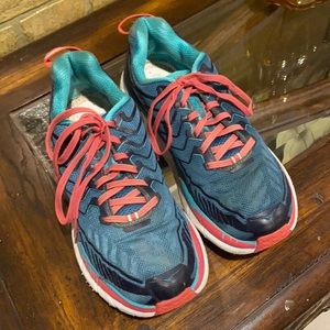 7.5 Hoka